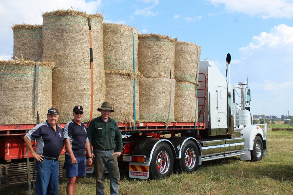 Take a look at the most important hay run in the country. 