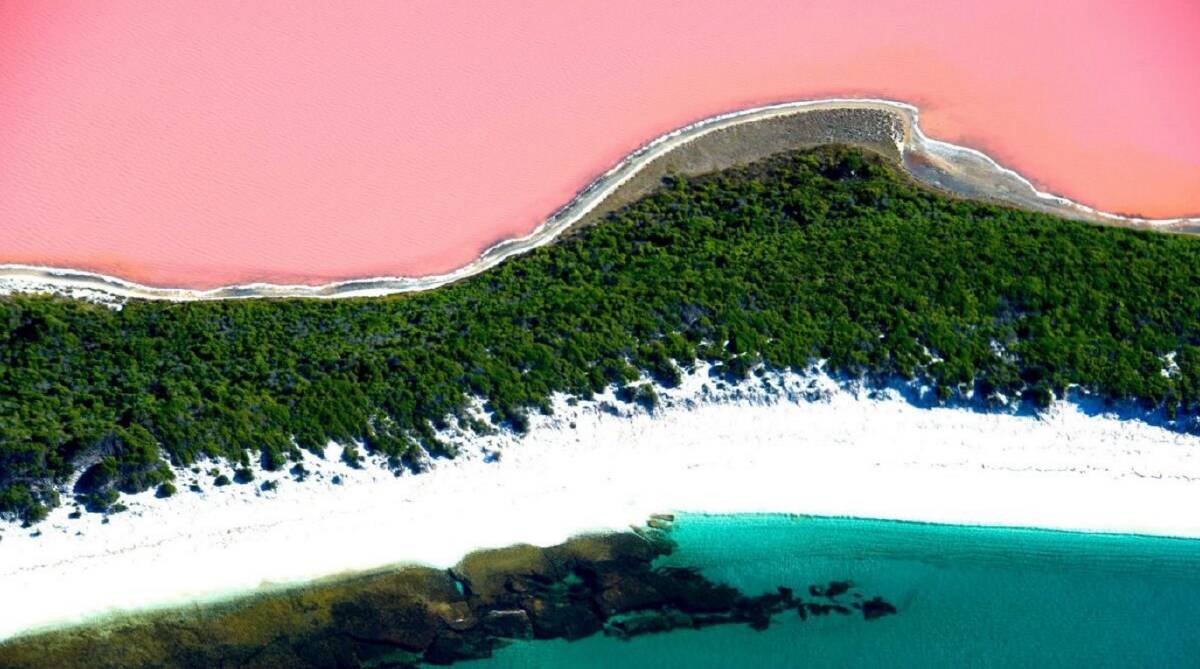 Check out some snaps of the infamous Lake Hillier! 