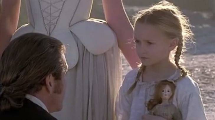 Skye Bartusiak in a scene with Mel Gibson in 'The Patriot'. Photo: YouTube