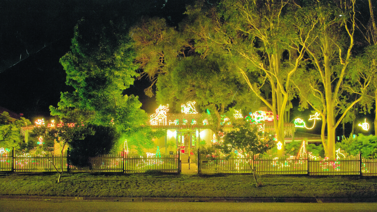 SPECTACULAR: Dian and Lloyd Manderson’s home on Wollombi Road, Bellbird Heights will once again be adorned with Christmas lights this festive season.