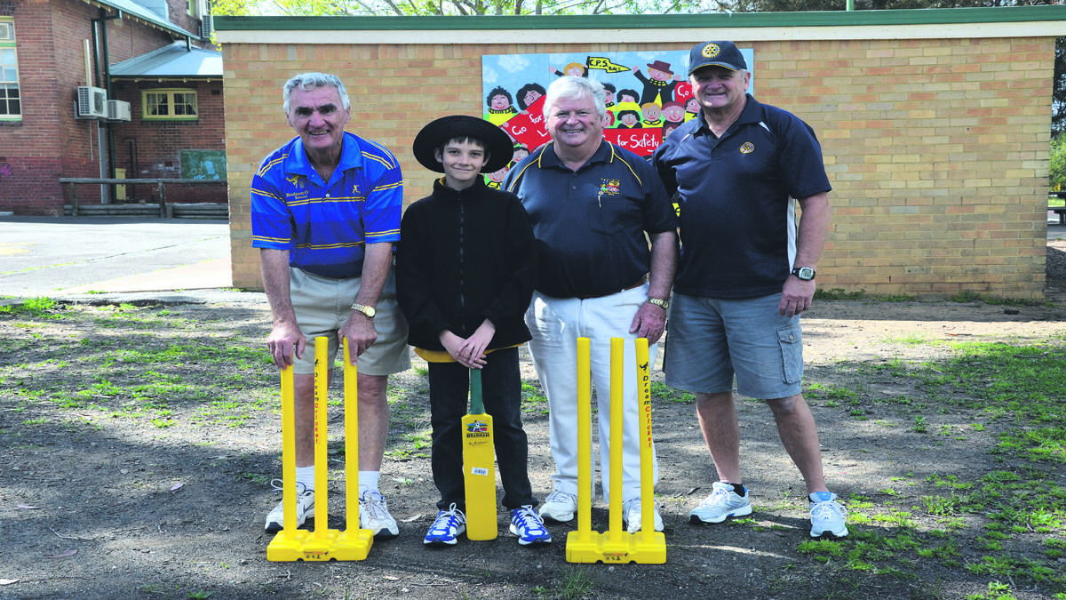 Don Stephens from the Bradman Foundation, Cessnock Public School student Scott Barry, Rotary District 9670 Past District Governor and Cessnock Rotarian Greg Bevan and Kurri Rotarian Scott Barry. 