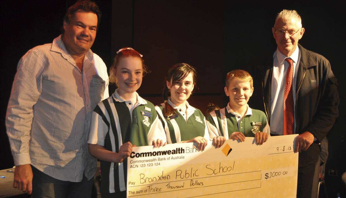 Mayoral Academic Challenge sponsor Michael Hope, Branxton Public School team members Amy Szlicht, Morgan Hawkins and Mitch Robinson, and Mayor of Cessnock, Cr. Bob Pynsent. The Branxton team won $3000 as primary winners and a further $250 when they defeated Cessnock High in the Primary vs Year 7 challenge.