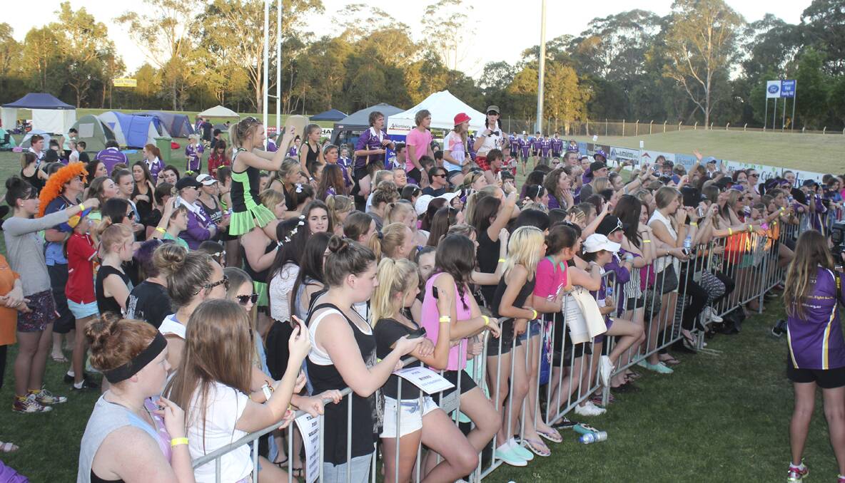 CESSNOCK RELAY FOR LIFE 2013: Some of the crowd that saw The Collective performing at Cessnock Relay For Life on October 12, 2013. Photo: Lauren Woolley.