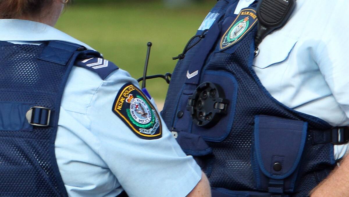 Police are trying to track down a man who reportedly approached three teenagers in Cessnock on Thursday.