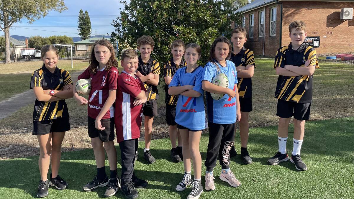 Front (left to right): Pippa Newell, Liam Hutchinson, Ryley Nimmo, Paige Schuback and Harmony Lawler. Back (left to right): Dylan Ryan, Sam Muir, Max Oakes and Quade Sands. Picture by Laura Rumbel
