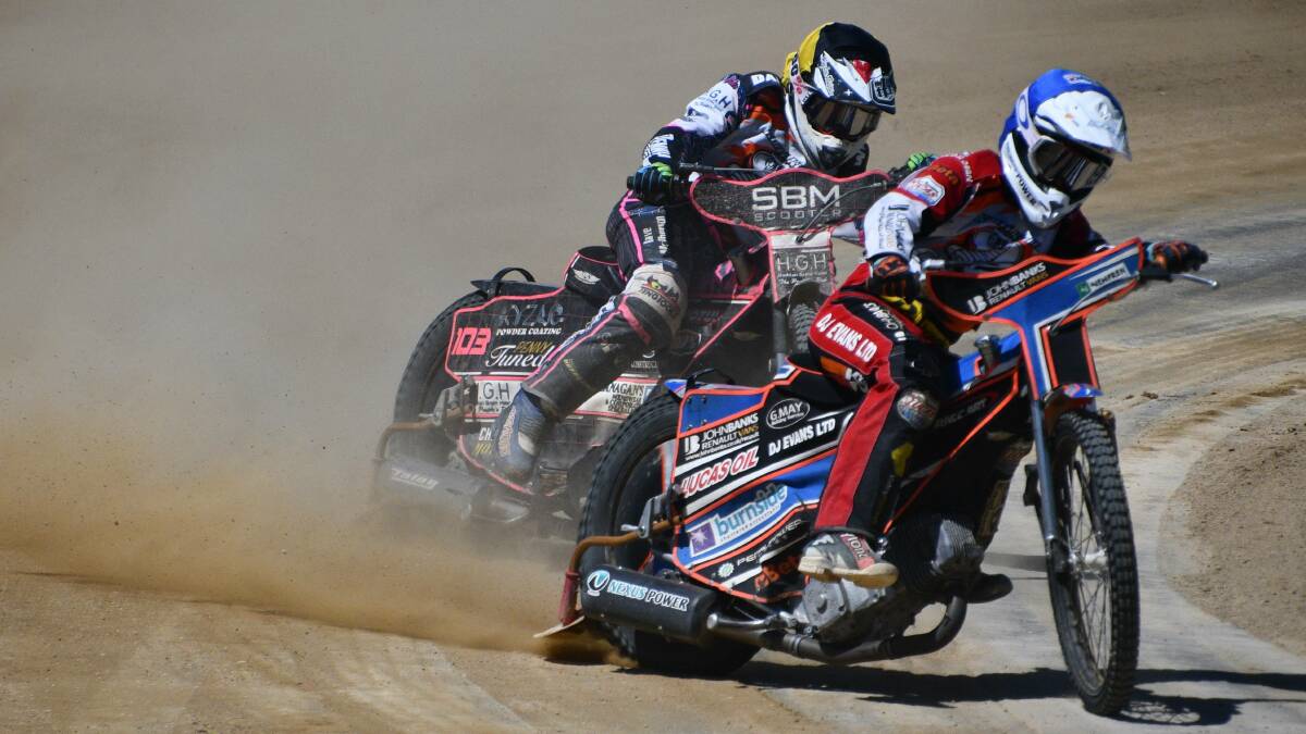 HARD-FOUGHT: Rohan Tungate leads Josh Pickering in the final of the NSW Speedway title at Kurri Kurri. Picture: Michael Hartshorn