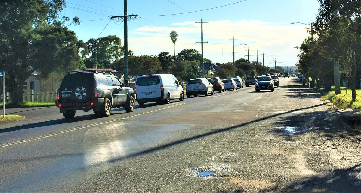 CONGESTION: Traffic queued up to the Desmond Street intersection with Wollombi Road on April 1, 2021. Picture: Krystal Sellars