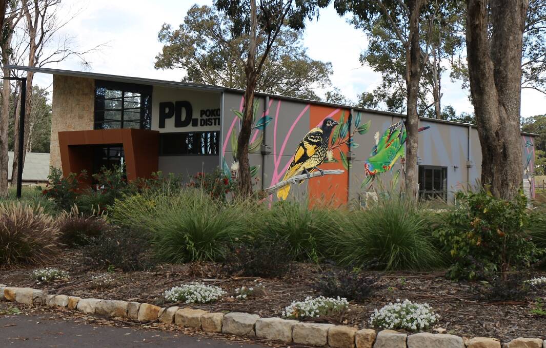 EYE-CATCHING: Thomas Jackson's newly-completed mural at Pokolbin Distillery depicts threatened flora and fauna. Picture: Andi Mether, Zest Events