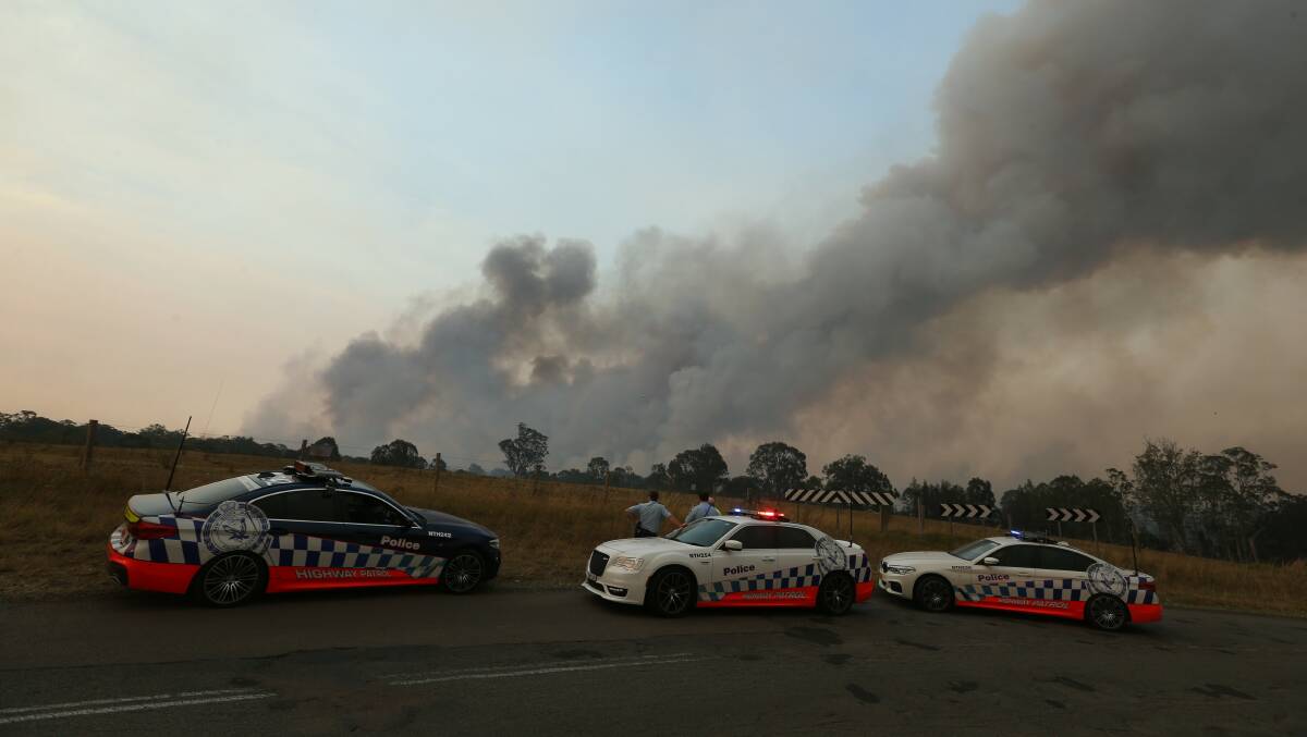 EMERGENCY: A bushfire at Pelaw Main in December 2019. Picture: Marina Neil