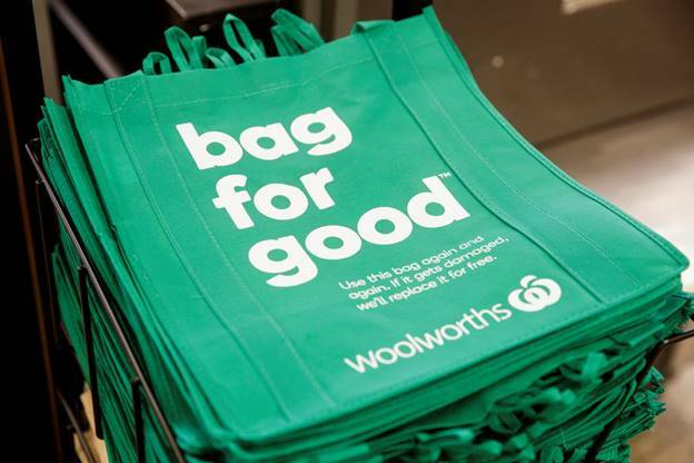 GREEN BAGS: Proceeds from Woolworths' 99-cent ‘Bag For Good’ will fund the Junior Landcare grants program.
