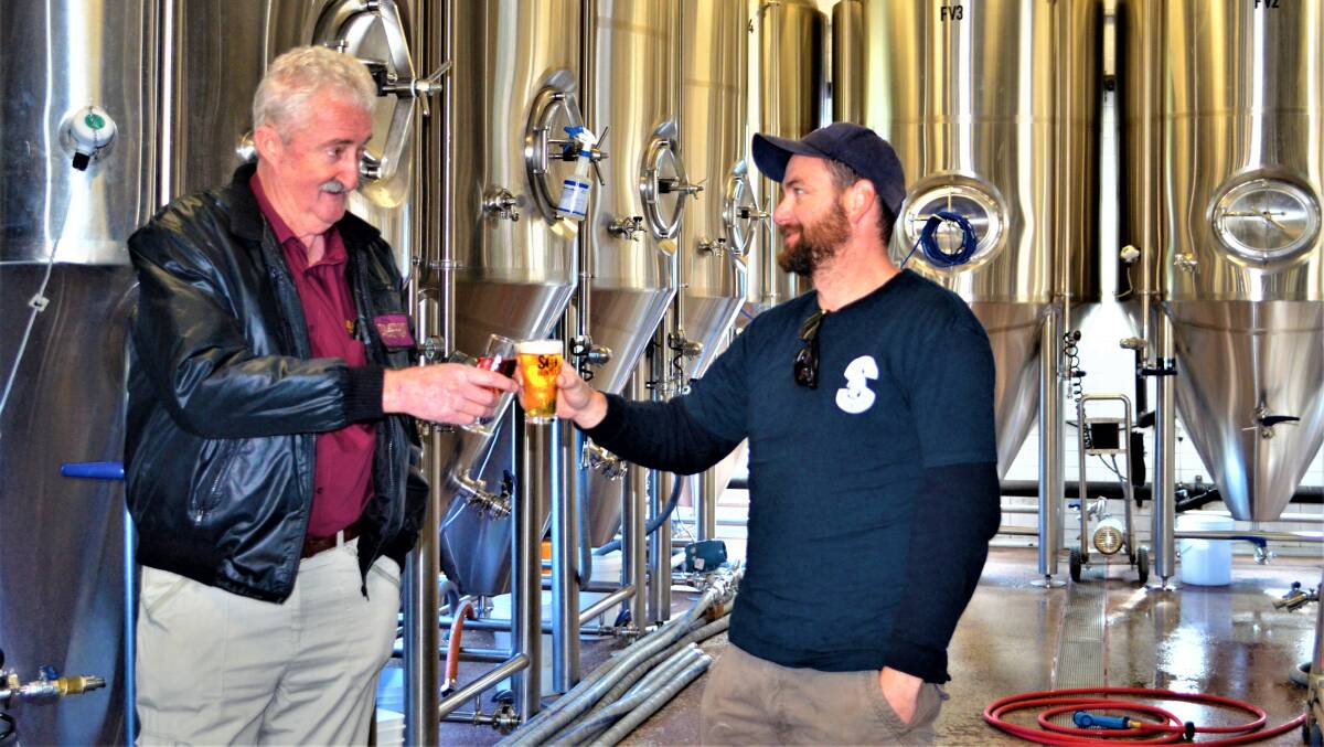 CHEERS: John Drayton and Scott Hayward at Sydney Brewery Hunter Valley, which will also conduct on-site tours at the festival.