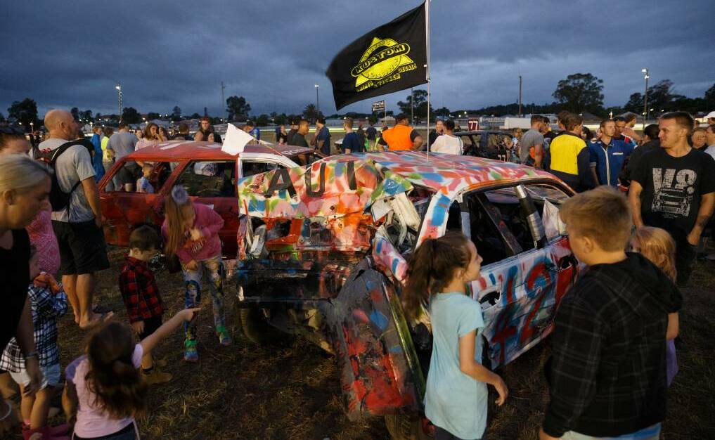 REV-HEADS: The demolition derby at the 2017 Cessnock Show drew a huge crowd. Picture: Max Mason-Hubers