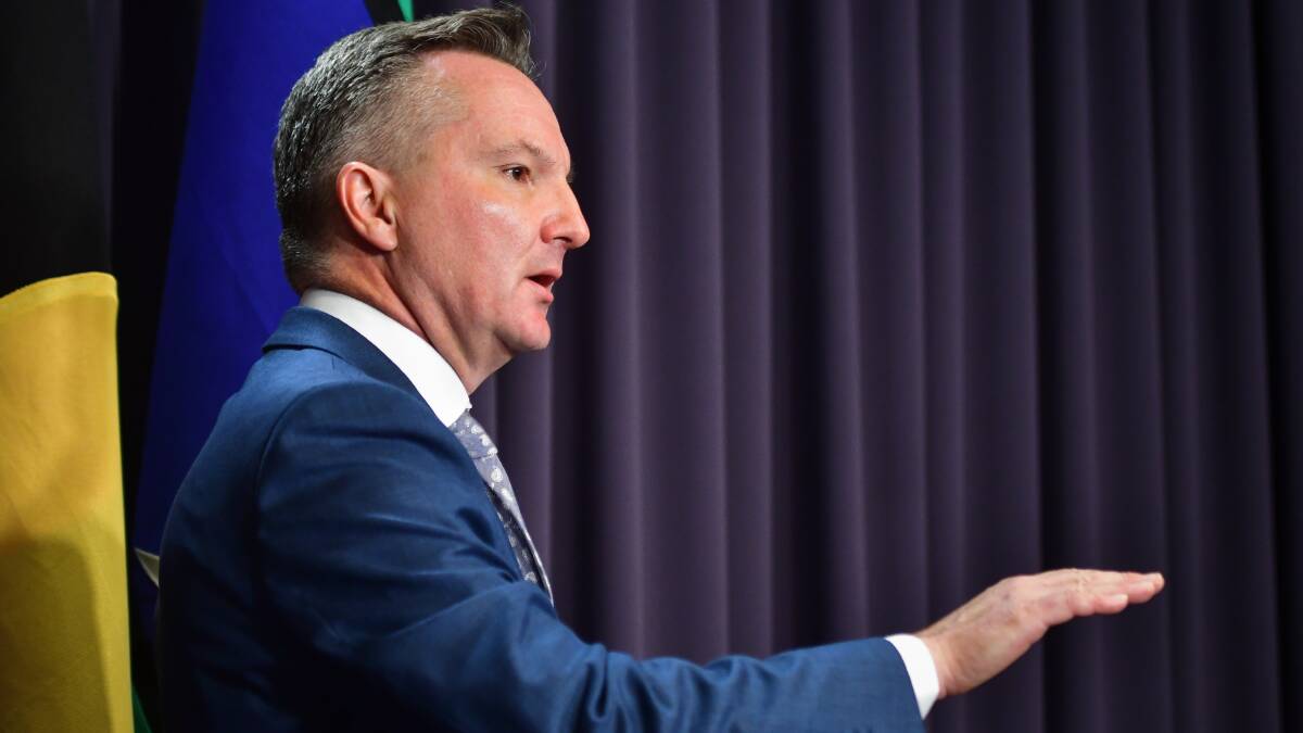 POWER CONTRACT: Minister for climate change and energy Chris Bowen says his office will look into the matter. Picture: Elesa Kurtz