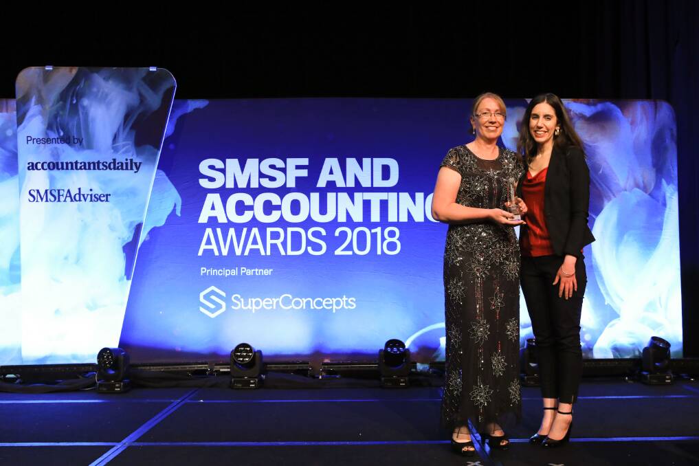 Winning strategy: Simone Palfreyman accepting the Overall Excellence Award at the 2018 SMSF & Accounting Awards.