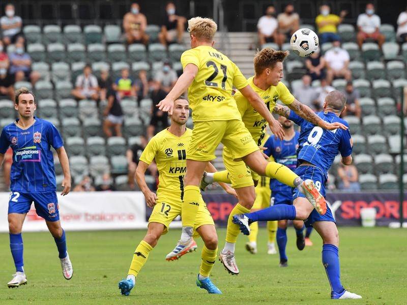 The Newcastle Jets have beaten Wellington Phoenix 2-1 in their A-League clash in Wollongong.