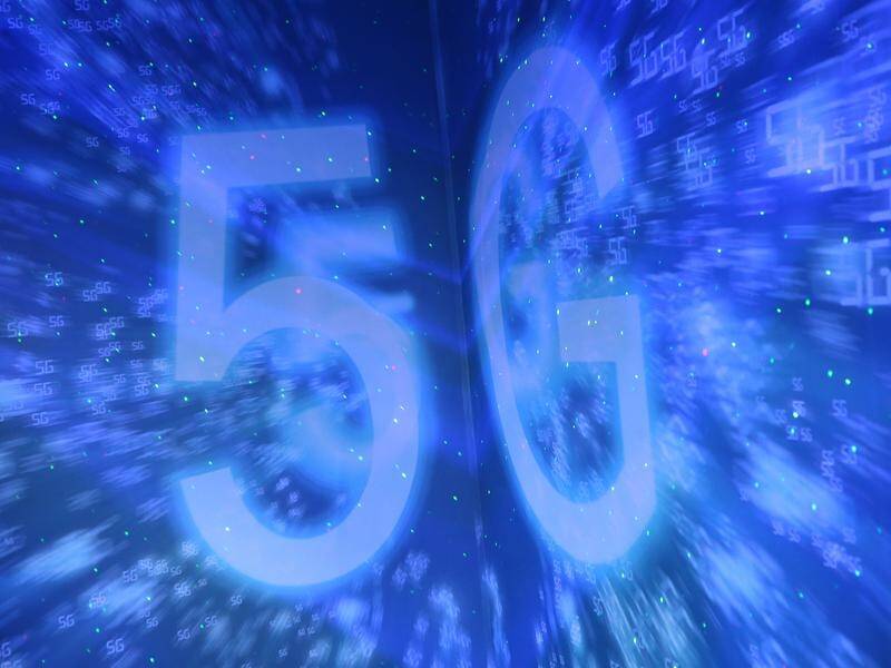 Telcos have been calling on the federal government to counter misinformation about the 5G rollout.