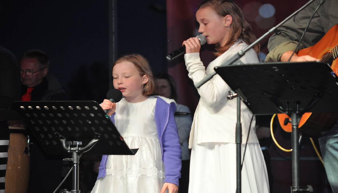 Emily Whipps and Michaela Rollings performed solos as part of the Cessnock Combined Churches band. 